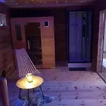 Guest house Safran 3*
