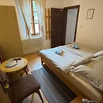 Guest house Safran 3*