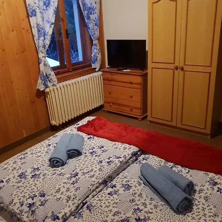 Safran Guest house *
