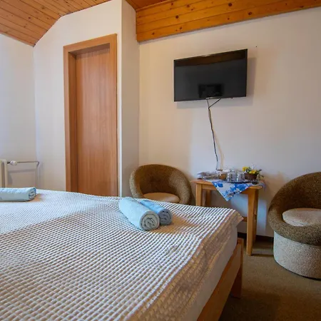 Konukevi Safran 3*